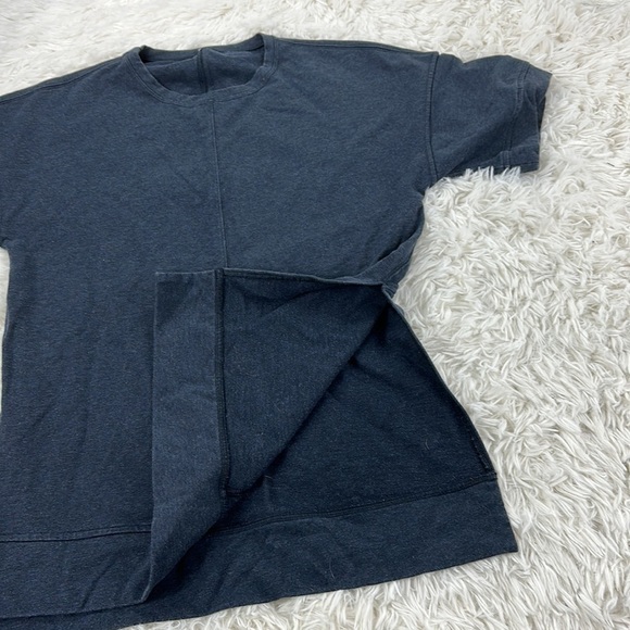 Lululemon Cut Above Tee Heathered Naval Blue - Picture 4 of 6